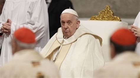 Pope calls for treaty regulating AI, warning of potential for 